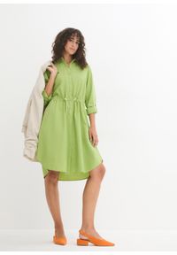 bonprix - Sukienka z domieszką lnu, w stylu utility, w długości do kolan, z gumką w talii. Kolor: zielony. Materiał: len. Długość: midi #1