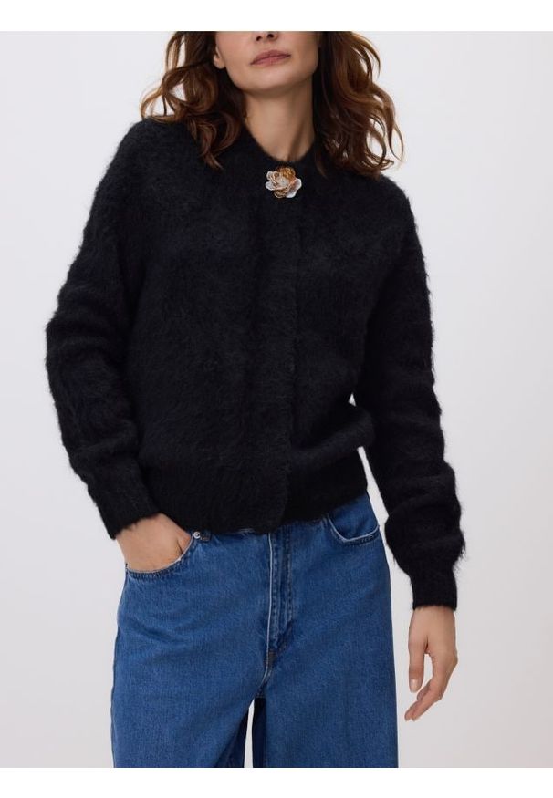 Reserved - Sweter z alpaką - czarny. Kolor: czarny. Materiał: dzianina. Styl: klasyczny