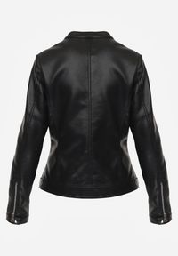 Renee - Czarna Taliowana Kurtka Ramoneska z Suwakami przy Mankietach Vivalea. Okazja: na co dzień. Kolor: czarny. Materiał: poliester, jeans, koronka. Styl: casual, rockowy #6