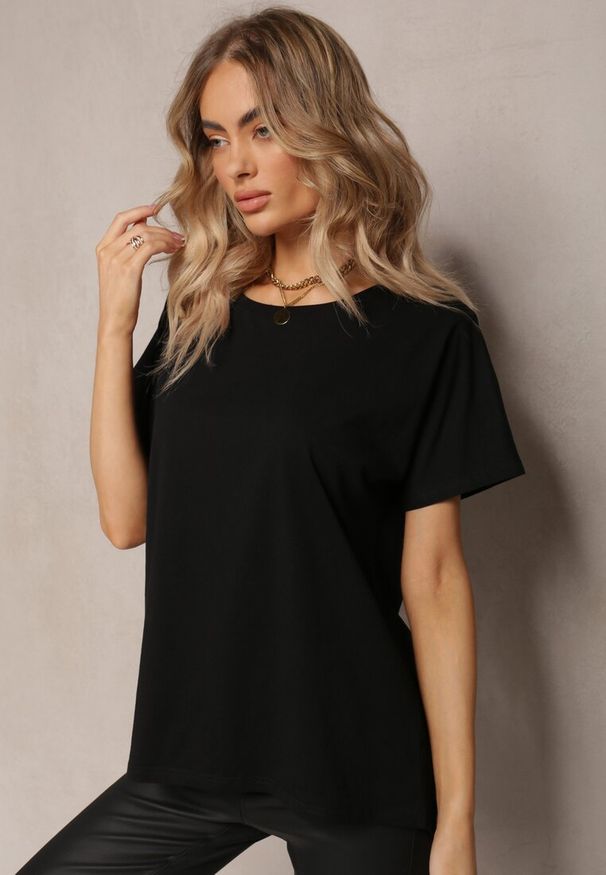Renee - Czarny T-shirt Bawełniany z Krótkim Rękawem Kyndell. Kolor: czarny. Materiał: bawełna. Długość rękawa: krótki rękaw. Długość: krótkie. Wzór: aplikacja, gładki, jednolity. Styl: klasyczny