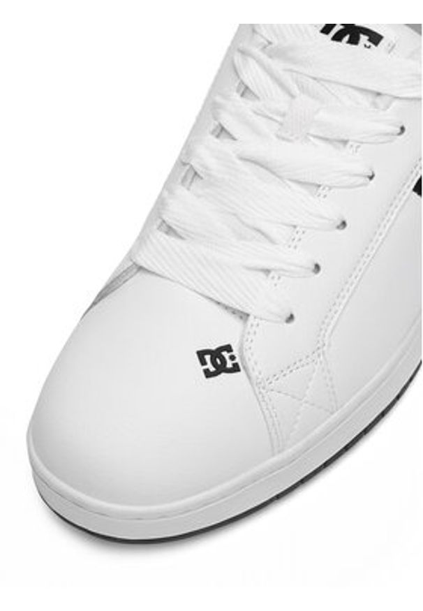 DC Shoes Sneakersy COURT GRAFFIK SQ ADYS100442-WLK Biały. Kolor: biały. Materiał: skóra
