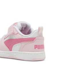 Puma - Sneakersy PUMA Rebound V6 Lo dla małych dzieci PUMA White Fast Pink Whisp Of. Kolor: wielokolorowy, biały, różowy. Szerokość cholewki: normalna. Sport: koszykówka