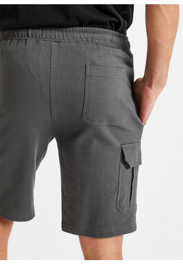 bonprix - Bermudy bojówki dresowe. Kolor: szary. Materiał: dresówka. Sezon: lato