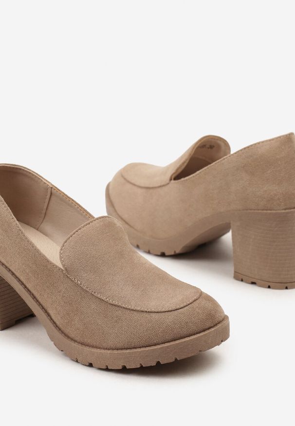 Renee - Ciemnobeżowe Półbuty w Stylu Mokasynów na Słupku i Niskiej Platformie Aridfana. Okazja: na co dzień. Kolor: beżowy. Materiał: jeans, materiał. Obcas: na platformie. Styl: elegancki, casual