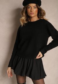Renee - Czarny Sweter z Wełną Ozdobiony Cekinami Gebilae. Okazja: na co dzień. Kolor: czarny. Materiał: wełna. Długość rękawa: długi rękaw. Długość: długie. Wzór: aplikacja. Styl: wizytowy, elegancki, casual