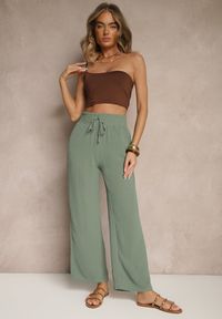 Renee - Ciemnozielone Szerokie Spodnie High Waist z Gumką w Pasie Savimirae. Okazja: na co dzień. Stan: podwyższony. Kolor: zielony. Styl: elegancki, casual