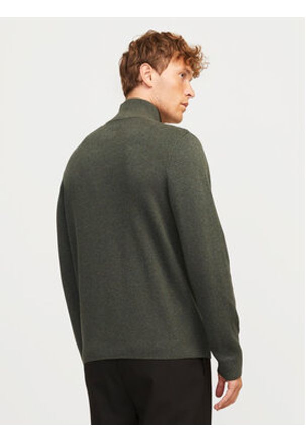 Jack & Jones Sweter Milano 12259664 Szary Relaxed Fit. Kolor: szary. Materiał: bawełna
