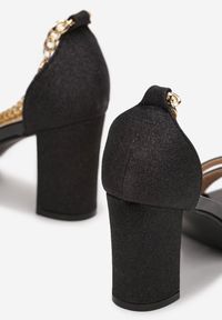 Renee - Czarne Sandały Synaseis. Nosek buta: otwarty. Kolor: czarny. Wzór: aplikacja. Obcas: na słupku #3