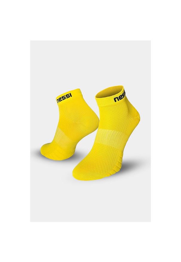 NESSI SPORTSWEAR - Bezszwowe skarpety oddychające Nessi Sportswear. Kolor: żółty. Sport: bieganie