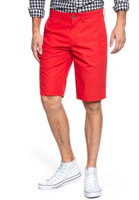 Mustang - SPODENKI MUSTANG Classic Chino Short Flame Scarlet 1009613 7130. Materiał: materiał #7