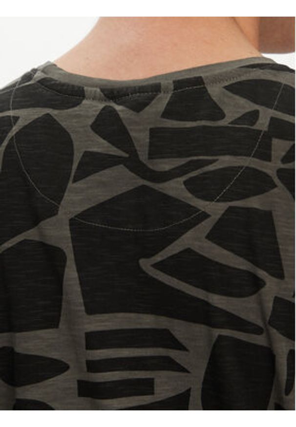INDICODE T-Shirt Avarua 41-102 Czarny Regular Fit. Kolor: czarny