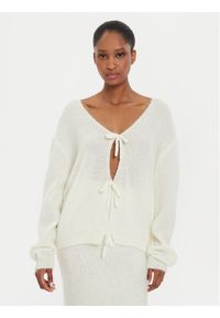 Kontatto Sweter 3M0194 Kremowy Regular Fit. Kolor: kremowy. Materiał: syntetyk #1