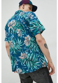 Volcom koszula męska kolor niebieski regular z kołnierzykiem klasycznym. Typ kołnierza: kołnierzyk klasyczny. Kolor: niebieski. Materiał: tkanina. Długość rękawa: krótki rękaw. Długość: krótkie. Styl: klasyczny #5