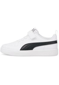 Buty do chodzenia dla dzieci Puma Rickie AC PS. Zapięcie: rzepy. Kolor: biały. Materiał: syntetyk, materiał. Szerokość cholewki: normalna. Sport: turystyka piesza