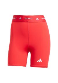 Adidas - Legginsy TECHFIT Short. Kolor: czerwony. Materiał: materiał. Technologia: Techfit (Adidas). Długość: krótkie