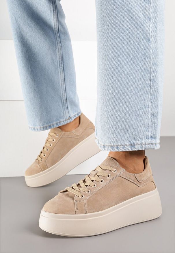 Born2be - Beżowe Zamszowe Sneakersy na Grubej Podeszwie Nalimiree. Okazja: na co dzień. Kolor: beżowy. Materiał: zamsz
