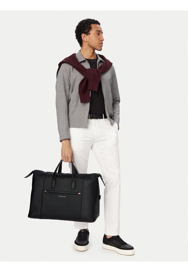 TOMMY HILFIGER - Tommy Hilfiger Torba Th Corp Duffle AM0AM14044 Czarny. Kolor: czarny. Materiał: skóra