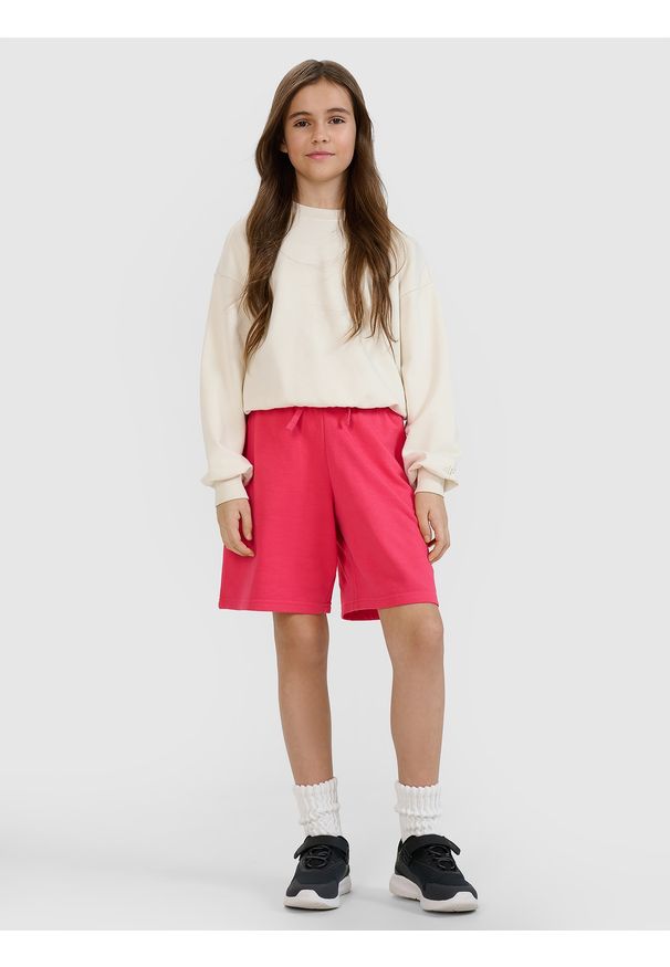 4f - 4F Spodenki dresowe dziewczęce - różowe 140 (9-10 lat). Kolor: różowy. Materiał: dresówka. Długość: krótkie. Wzór: gładki, ze splotem. Sezon: lato