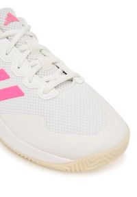 Adidas - adidas Buty do tenisa Gamecourt 2.0 JP7723 Biały. Kolor: biały. Materiał: materiał. Sport: tenis #6