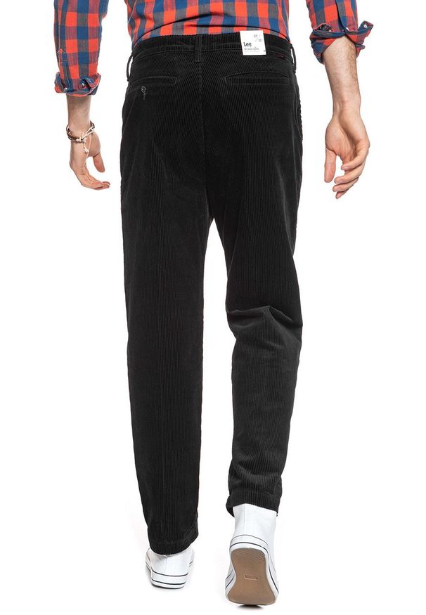 Lee - LEE SPODNIE MĘSKIE RELAXED CHINO BLACK L73NDC01 112120697