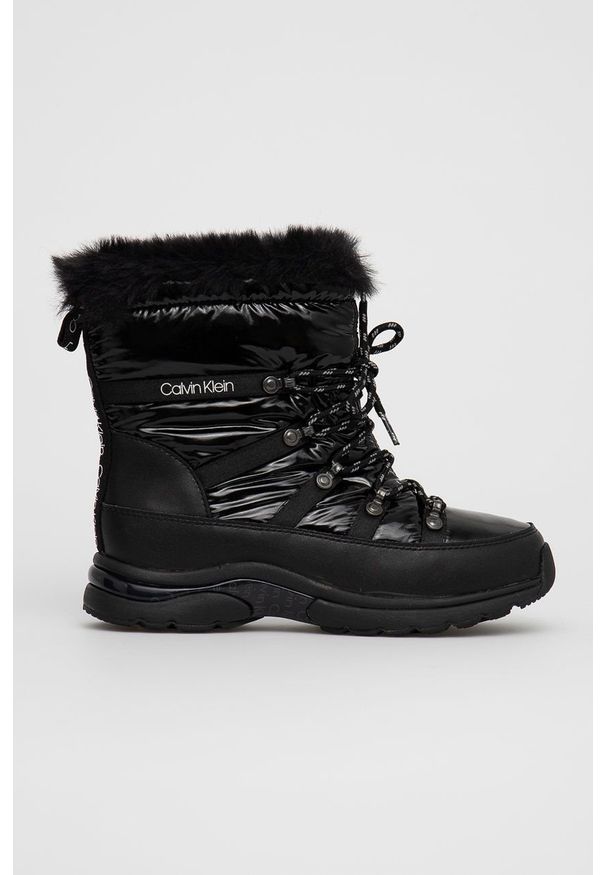 Calvin Klein Śniegowce damskie kolor czarny. Nosek buta: okrągły. Zapięcie: sznurówki. Kolor: czarny. Materiał: guma