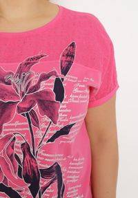 Born2be - Różowa Bluzka z Bawełny Ozdobiona Haftami i Nadrukiem Mahinetta. Kolor: różowy. Materiał: bawełna. Wzór: haft, aplikacja, nadruk #5