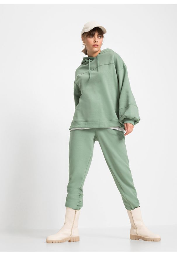 bonprix - Bluza z kapturem oversized, z miękkiego materiału z bawełną. Typ kołnierza: kaptur. Kolor: zielony. Materiał: materiał, bawełna