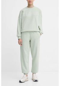 Guess - GUESS Zielone spodnie dresowe damskie Primula, Rozmiar S. Kolor: zielony. Materiał: dresówka #5