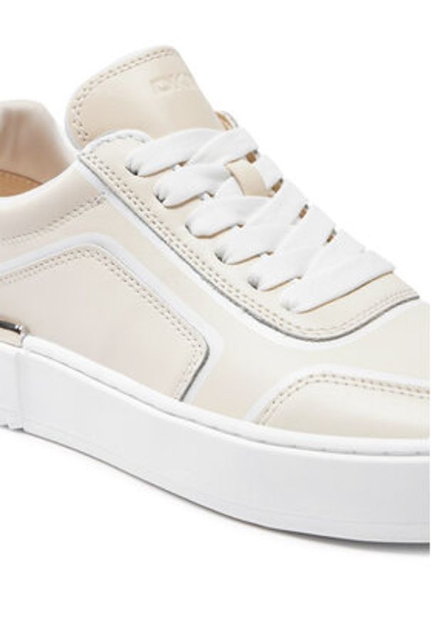 DKNY Sneakersy K3491306 Écru. Materiał: skóra
