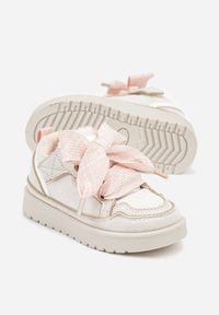 Born2be - Beżowe Śniegowce Sneakersy z Ozdobnym Sznurowaniem Ocieplane Futerkiem Nalinia. Okazja: na uczelnię, na co dzień. Zapięcie: rzepy. Kolor: beżowy. Materiał: futro. Styl: casual, elegancki #4
