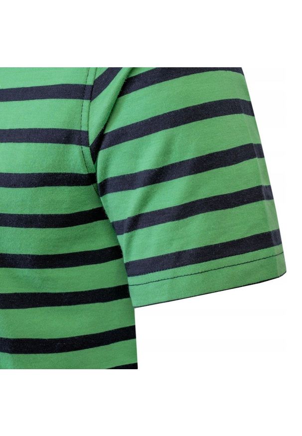 Koszulka Polo - Męska - Pako Jeans - Zielona w Granatowy Prążek. Okazja: na co dzień. Typ kołnierza: polo. Kolor: zielony, wielokolorowy, niebieski. Materiał: bawełna. Wzór: prążki, paski. Styl: casual