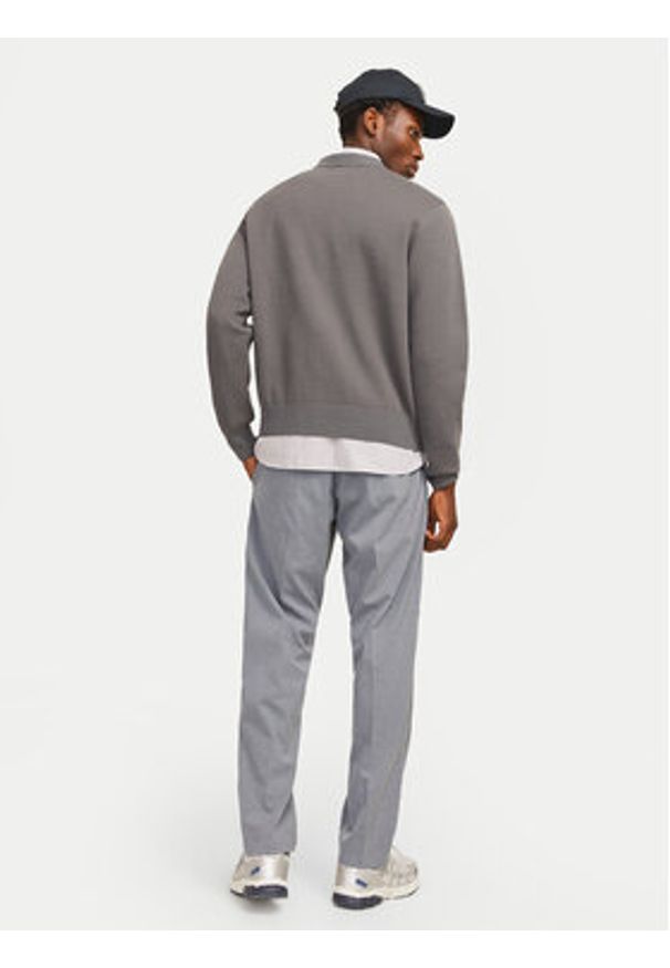 Jack & Jones - Jack&Jones Chinosy Kane Edwin 12268303 Szary Relaxed Fit. Kolor: szary. Materiał: syntetyk