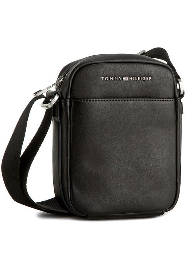 TOMMY HILFIGER - Tommy Hilfiger Saszetka Th City Mini Reporter AM0AM01941 Czarny. Kolor: czarny. Materiał: skóra