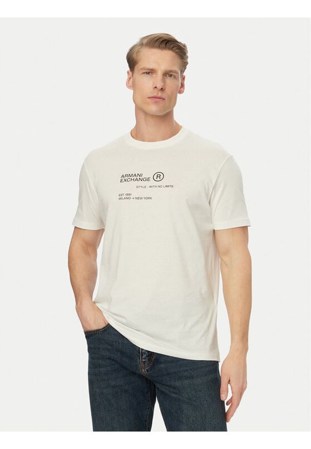 Armani Exchange T-Shirt XM002490 AF10358 U0009 Biały Regular Fit. Kolor: biały. Materiał: bawełna
