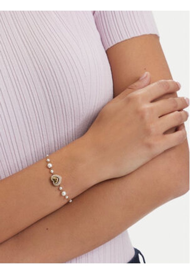 Guess Bransoletka JUBB06 009JW Złoty. Materiał: metalowe. Kolor: złoty