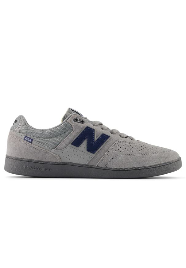 Buty męskie New Balance Numeric NM508ICY – szare. Kolor: szary. Materiał: dresówka, syntetyk, zamsz, materiał, skóra. Szerokość cholewki: normalna. Wzór: nadruk. Sport: skateboard