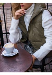 Sinsay - Golf basic - biały. Typ kołnierza: golf. Kolor: biały #1