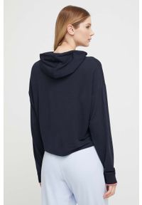 TOMMY HILFIGER - Tommy Hilfiger bluza lounge kolor granatowy z kapturem z aplikacją. Typ kołnierza: kaptur. Kolor: niebieski. Materiał: materiał, dzianina, wiskoza. Wzór: aplikacja #5