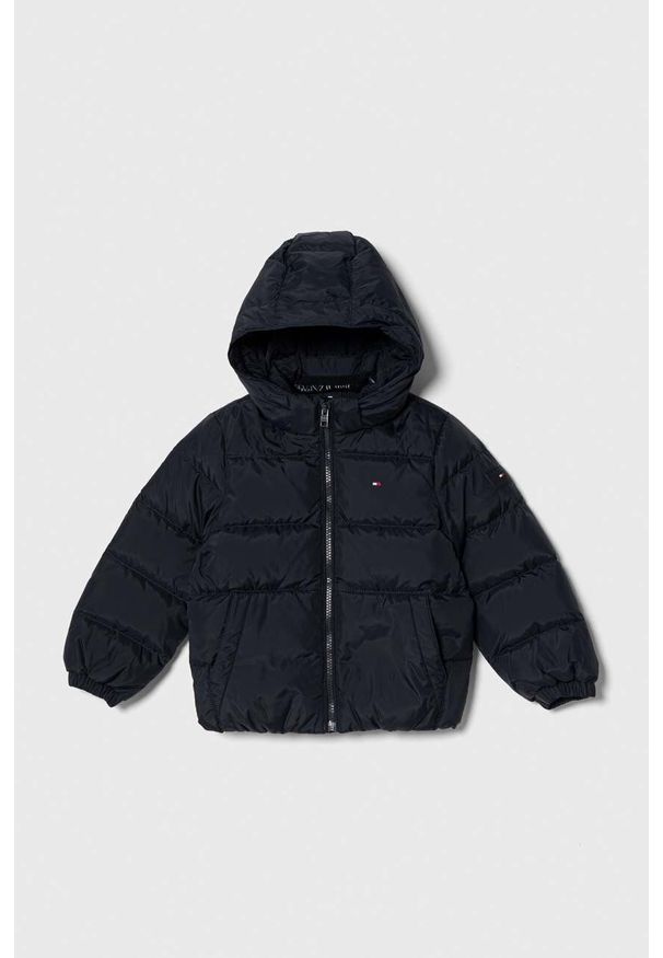 TOMMY HILFIGER - Tommy Hilfiger kurtka puchowa dziecięca kolor czarny. Okazja: na co dzień. Kolor: niebieski. Materiał: puch. Styl: casual
