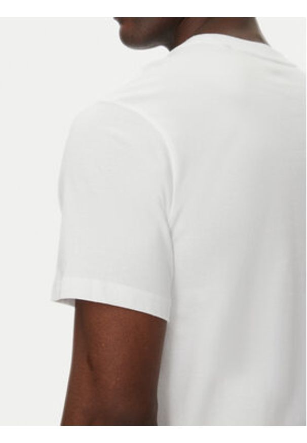 Element T-Shirt ELYKT00168 Biały Regular Fit. Kolor: biały. Materiał: bawełna