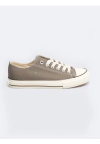Big-Star - Trampki męskie niskie khaki RR174617 303. Okazja: na co dzień, do pracy, na spacer. Wysokość cholewki: przed kostkę. Kolor: zielony. Materiał: materiał. Szerokość cholewki: normalna. Styl: klasyczny, elegancki, casual
