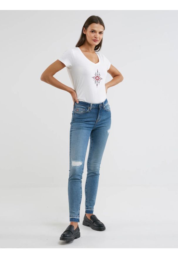 Big-Star - Jeansy damskie skinny z przetarciami niebieskie Adela 483. Kolor: niebieski. Styl: street, klasyczny