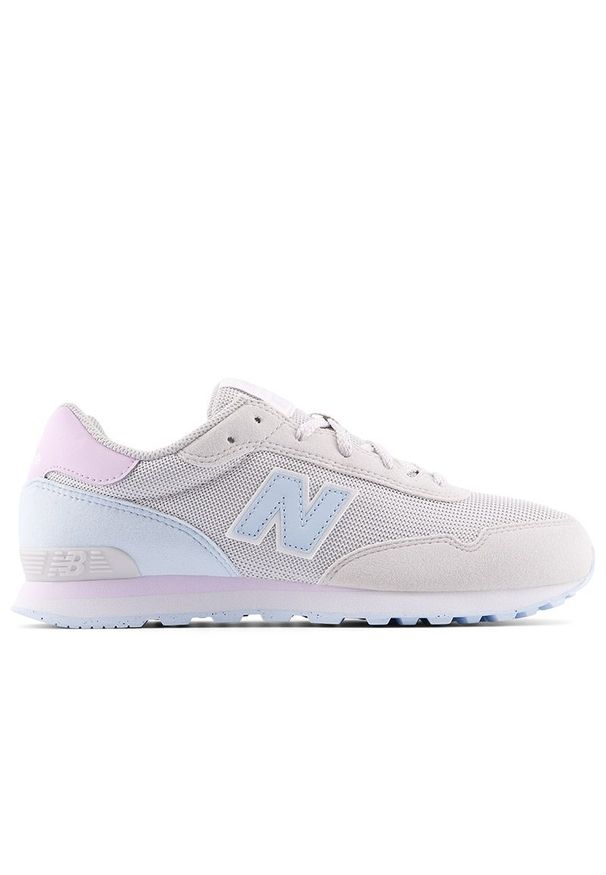 Buty damskie New Balance GC515BD - beżowe. Okazja: na co dzień. Kolor: beżowy. Materiał: guma, syntetyk, materiał. Szerokość cholewki: normalna. Sport: turystyka piesza