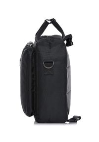 Ochnik - Czarny męski plecak i torba podróżna 2w1. Kolor: czarny. Materiał: nylon