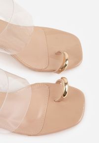 Born2be - Beżowe Klapki na Słupku z Transparentnym Paskiem i Obcasem Ryrnell. Okazja: na co dzień. Kolor: beżowy. Materiał: jeans, materiał. Obcas: na obcasie. Styl: casual, elegancki, klasyczny. Wysokość obcasa: średni #5