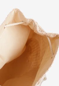 Renee - Beżowy Pleciony Plecak z Klapą w Kwiatowy Wzór Zdobiony Frędzlami Lunalisea. Kolor: beżowy. Materiał: jeans. Wzór: aplikacja, kwiaty. Styl: elegancki, casual #3