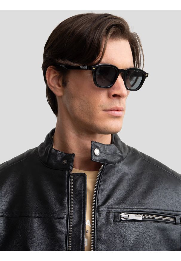 Big-Star - Okulary przeciwsłoneczne czarne Kari 906. Kolor: czarny. Wzór: aplikacja