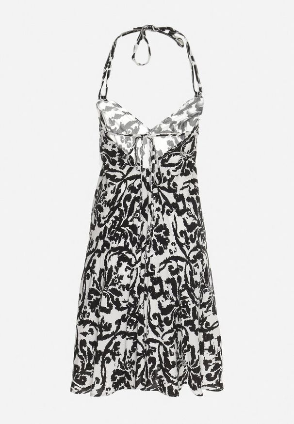 Born2be - Czarno-Biała Rozkloszowana Sukienka na Ramiączkach Wiązana na Szyi z Dekoltem w Serek Beviana. Okazja: na co dzień. Typ kołnierza: dekolt w serek. Kolor: czarny. Materiał: skóra, bawełna, materiał. Długość rękawa: na ramiączkach. Styl: klasyczny, casual, elegancki