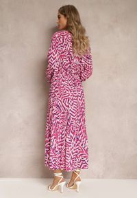 Renee - Fuksjowa Sukienka Kopertowa z Wiązanym Paskiem i Fantazyjnym Printem Nevilia. Kolor: różowy. Materiał: materiał. Długość rękawa: długi rękaw. Wzór: nadruk. Typ sukienki: kopertowe #5