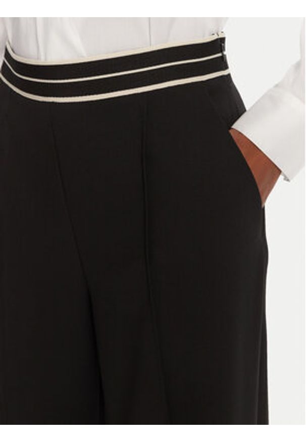 LOLA CASADEMUNT Spodnie materiałowe MF2514019 Czarny Straight Fit. Kolor: czarny. Materiał: syntetyk
